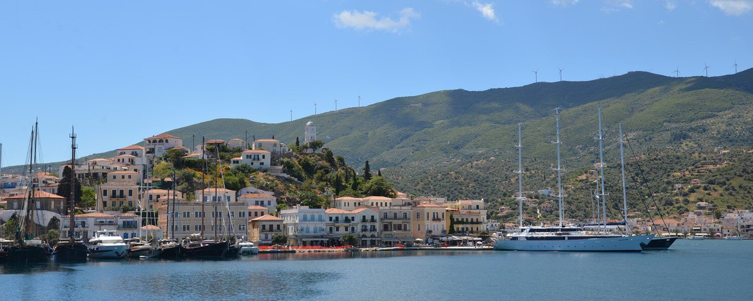 Yacht Charter Greece 3